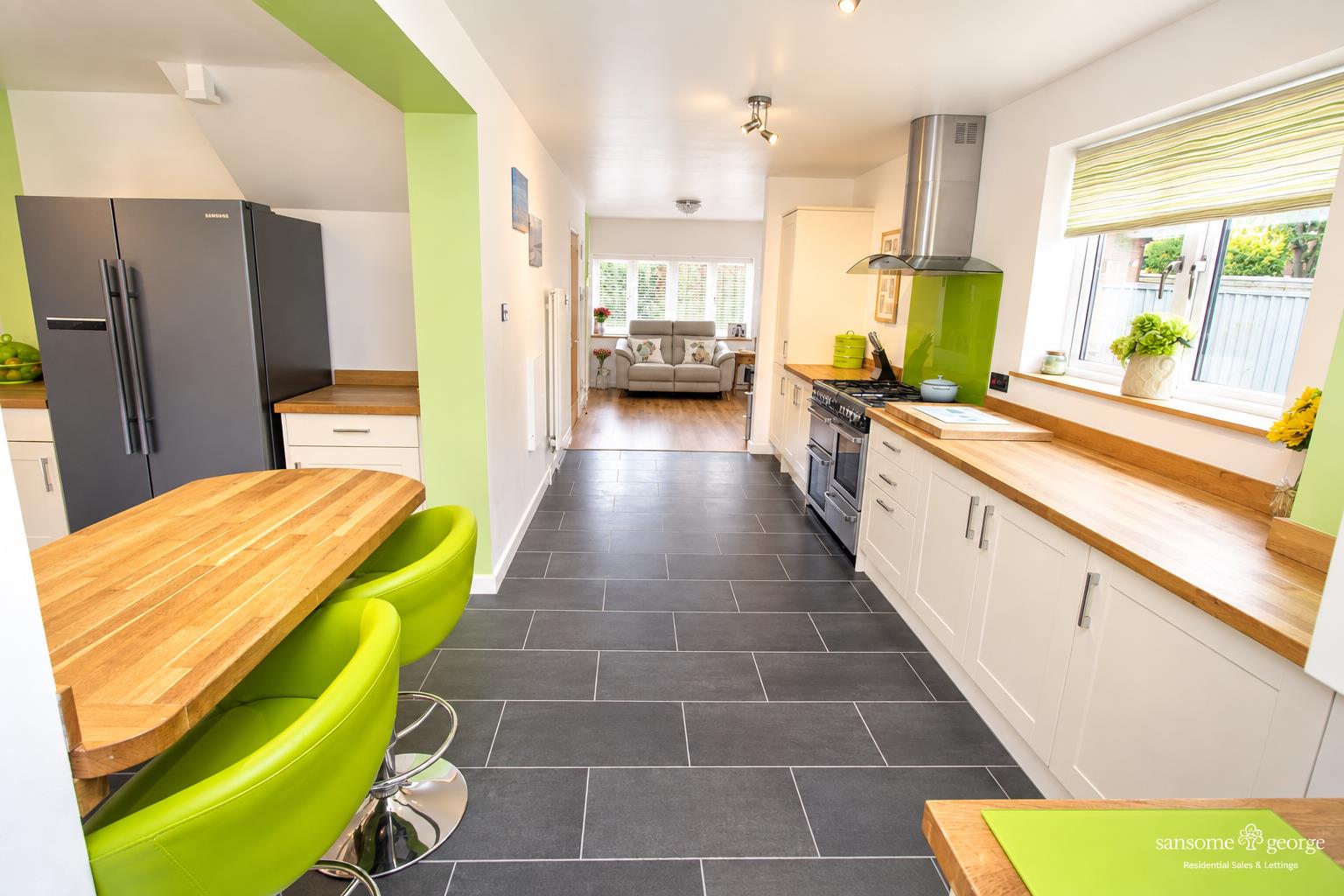 Kernham Drive, Tilehurst, Reading